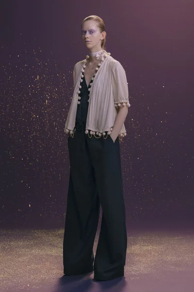 Look 25
